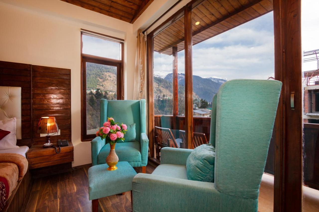 The Spruce Mansion Hotell Manāli Eksteriør bilde